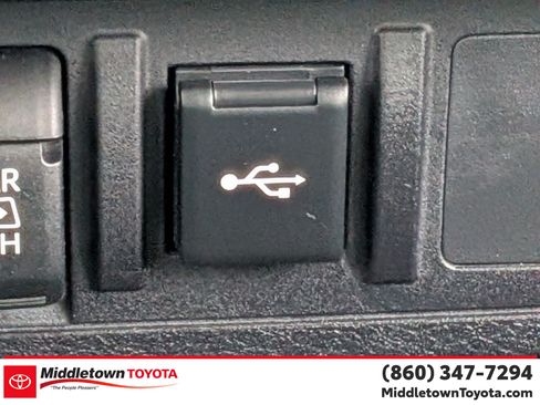 Certified 2023 Toyota Tacoma SR5 AWD/4WD image 26