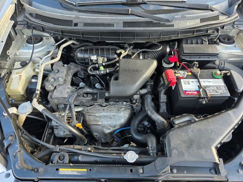 Used 2013 Nissan Rogue S image 10