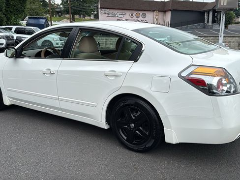 Used 2008 Nissan Altima 2.5 S w/ Emergency Aid Pkg FWD image 19
