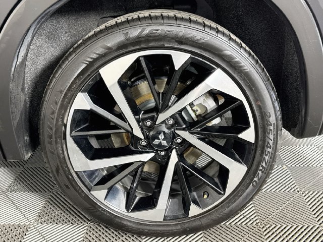 Used 2023 Mitsubishi Outlander SE FWD image 34