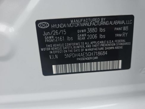 Used 2016 Hyundai Elantra Value Edition FWD image 29