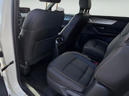 Used 2025 MAZDA CX-90 Plug-In Hybrid w/Premium Sport image 15