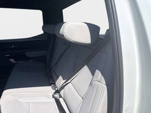 New 2026 Toyota Tundra Limited AWD/4WD image 15