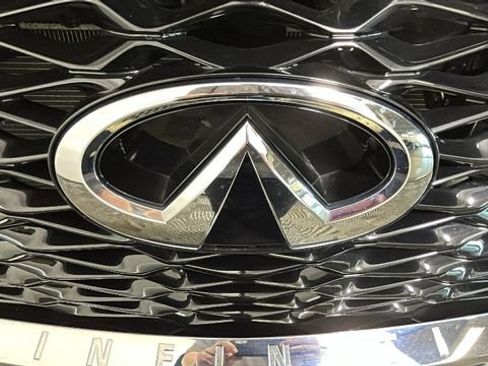 Used 2023 INFINITI QX60 Pure AWD/4WD image 8