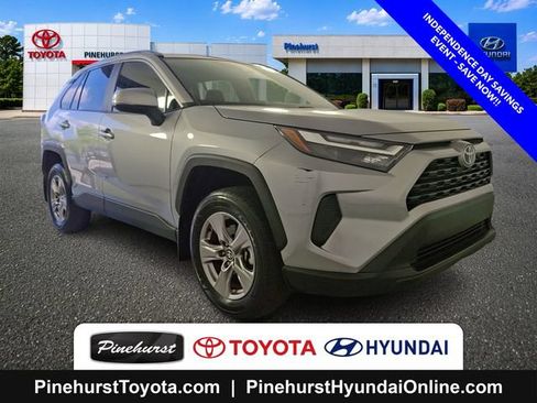 Used 2025 Toyota RAV4 XLE w/ Convenience Package FWD image 1