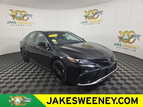 Used 2024 Toyota Camry XSE w/ Cold Weather Package image 1