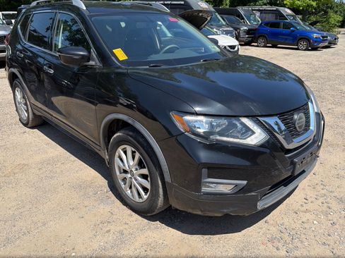 Used 2018 Nissan Rogue SV AWD/4WD image 1