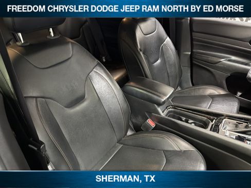 Used 2022 Jeep Compass Limited AWD/4WD image 9