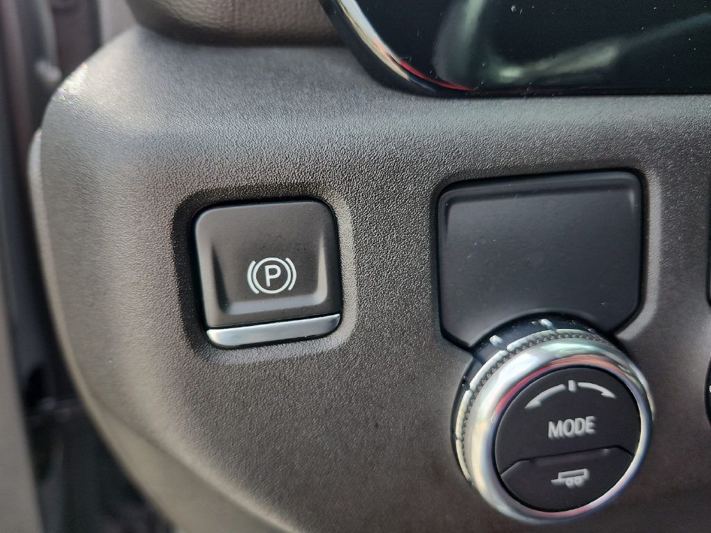 Used 2024 GMC Sierra 1500 Elevation RWD image 32