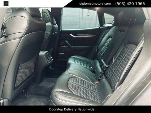 Used 2019 Maserati Levante GranSport AWD/4WD image 23