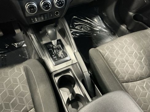 Used 2021 Mitsubishi Outlander Sport SE image 16