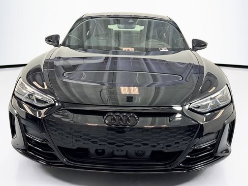Used 2023 Audi RS e-tron GT w/ Carbon Performance Package AWD/4WD image 2