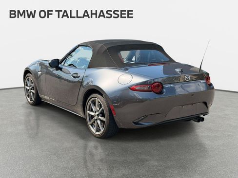 Used 2023 MAZDA MX-5 Miata Grand Touring RWD image 8