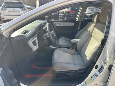 Used 2014 Toyota Corolla LE FWD image 20