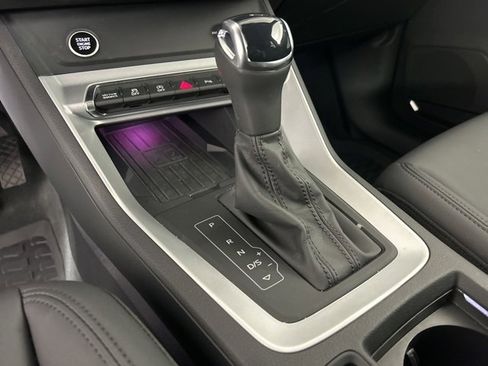 Used 2025 Audi Q3 2.0T Premium Plus w/ Premium Plus Package image 20