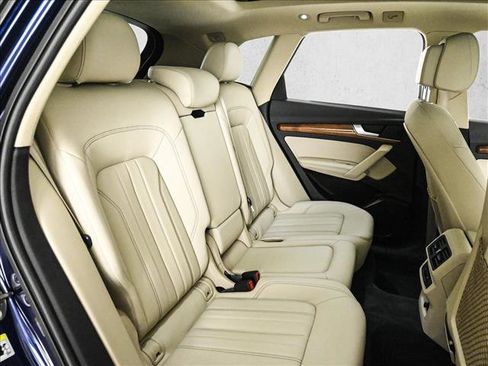 Certified 2022 Audi Q5 2.0T Premium Plus w/ Premium Plus Package image 21