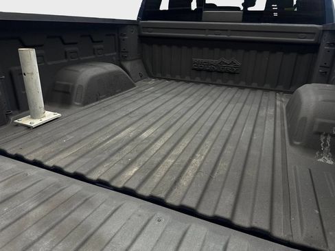 Used 2023 Chevrolet Silverado 1500 High Country w/ Technology Package AWD/4WD image 79