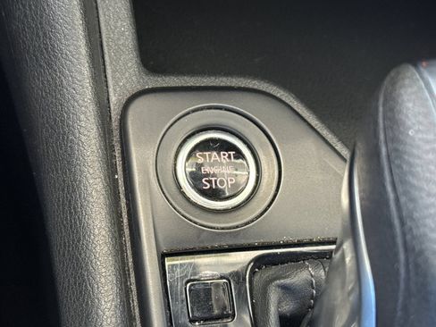 Used 2024 Nissan Sentra S FWD image 29