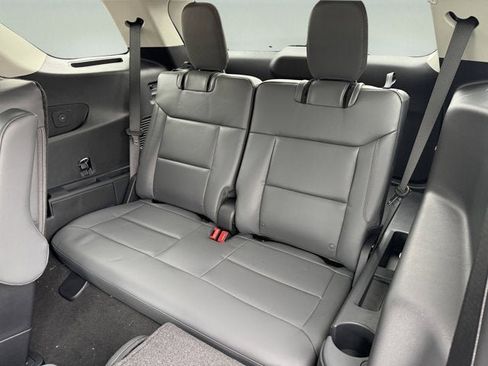 New 2026 Ford Explorer Active w/ Active Comfort Package image 10