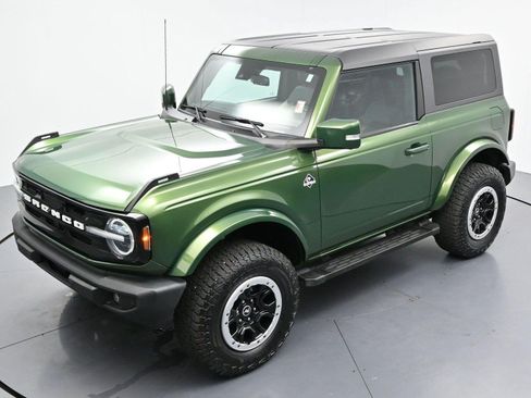 Used 2022 Ford Bronco Outer Banks AWD/4WD image 37