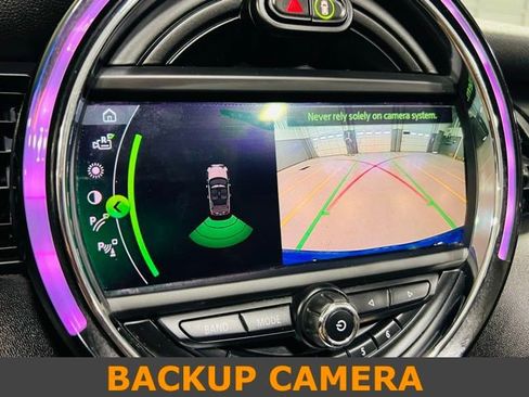 Used 2020 MINI Cooper S FWD image 7
