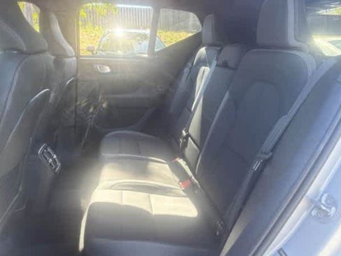Used 2023 Volvo XC40 Recharge Core w/ Protection Package Premier AWD/4WD image 6