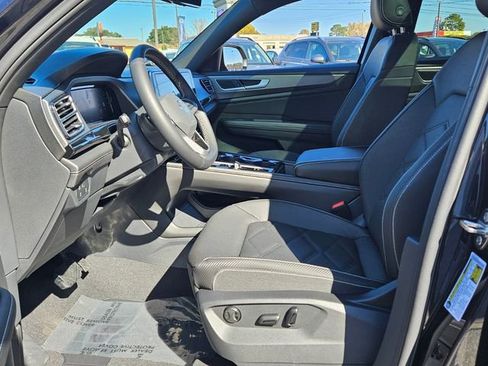 New 2026 Volkswagen Atlas Cross Sport SE AWD/4WD image 5