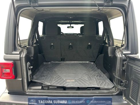 Used 2019 Jeep Wrangler Unlimited Sport S image 18