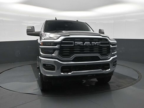 Used 2025 RAM 2500 Tradesman AWD/4WD image 3