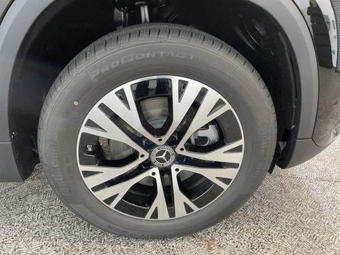 Certified 2025 Mercedes-Benz GLA 250 image 32