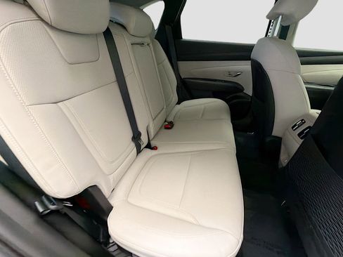 Used 2025 Hyundai Tucson SEL image 14