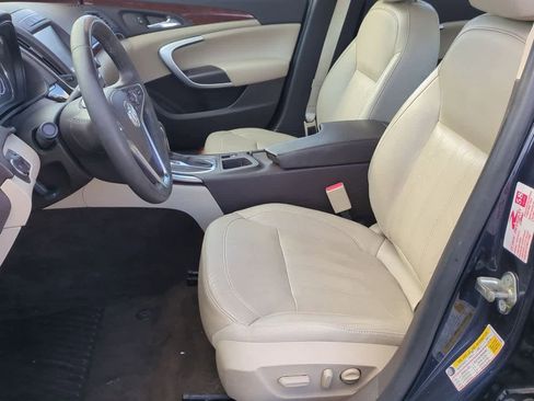 Used 2016 Buick Regal Premium image 15