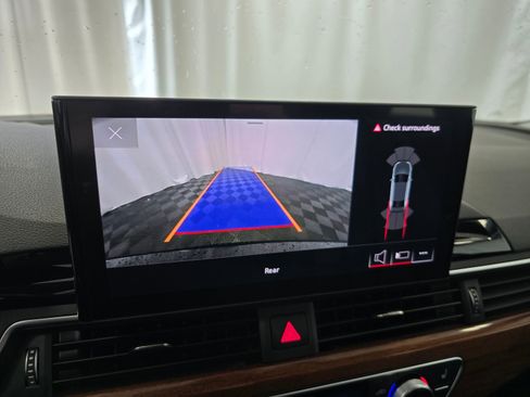 Used 2023 Audi A4 2.0T Premium w/ Convenience Package image 40