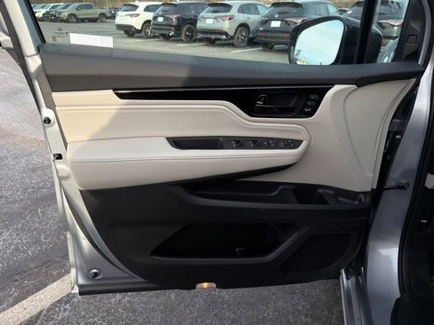 Certified 2026 Honda Odyssey Elite image 19