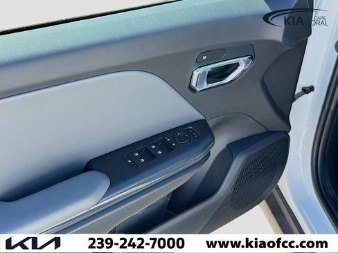 New 2026 Kia K4 EX image 20