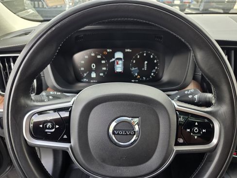 Used 2020 Volvo XC60 T6 Inscription w/ Protection Package Premier AWD/4WD image 22