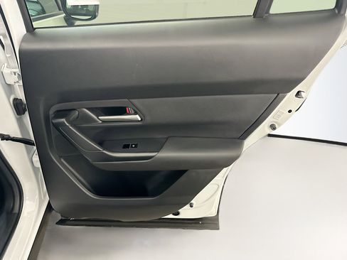 Used 2024 MAZDA CX-50 AWD 2.5 S w/ Preferred Package image 32