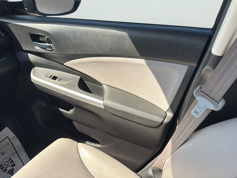 Used 2015 Honda CR-V Touring image 17