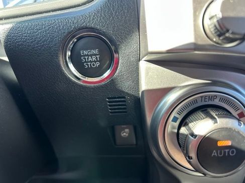 Used 2023 Toyota 4Runner Limited AWD/4WD image 20