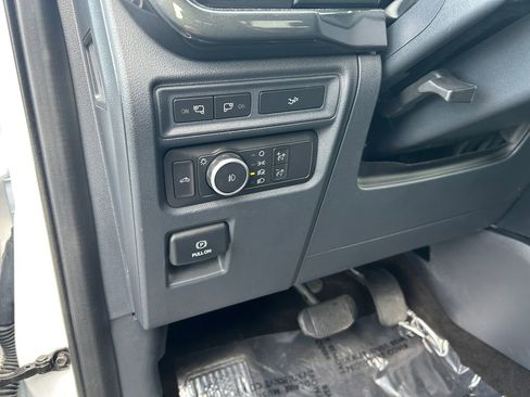 Used 2022 Ford F150 XLT w/ Equipment Group 302A High image 21