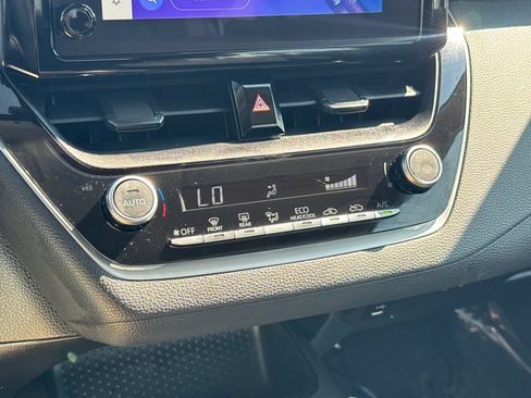 Used 2023 Toyota Corolla LE FWD image 24