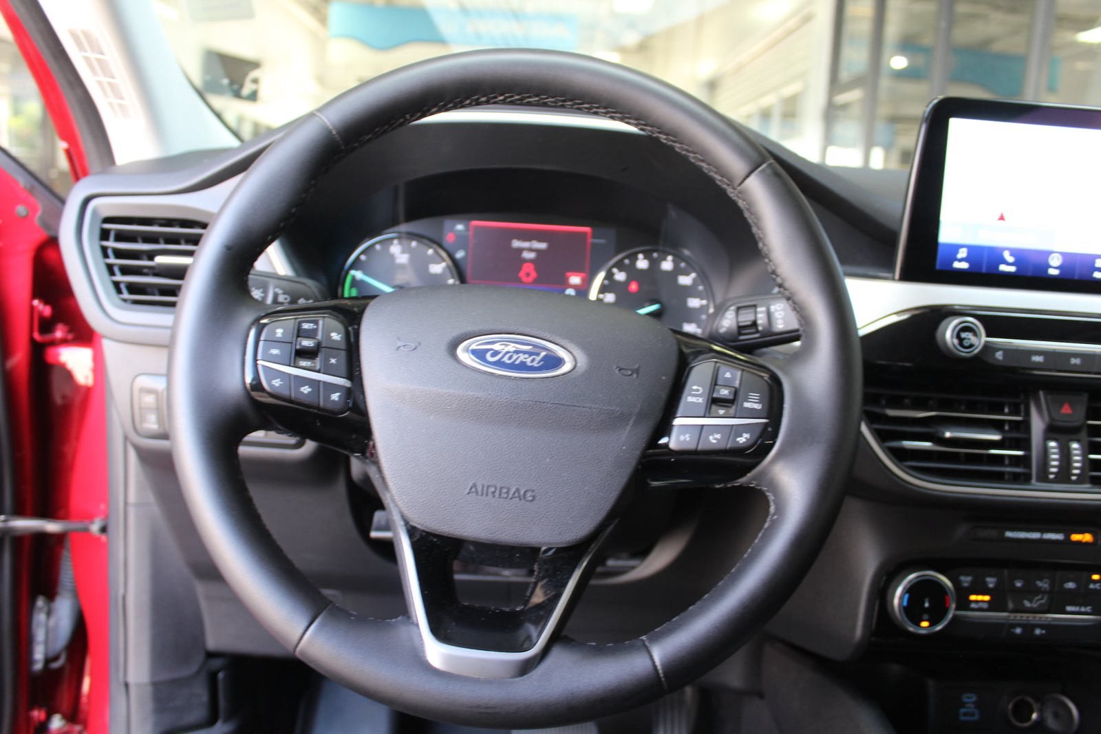 Used 2022 Ford Escape SE w/ SE Sport Appearance Package FWD image 14