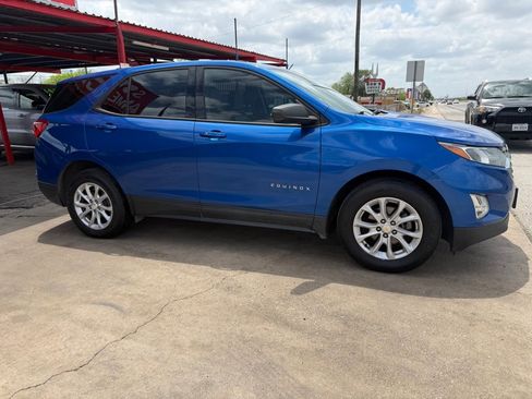 Used 2019 Chevrolet Equinox LS FWD image 13