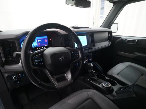Used 2023 Ford Bronco Black Diamond AWD/4WD image 5