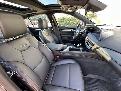 Used 2025 Cadillac CT5 Premium Luxury image 28