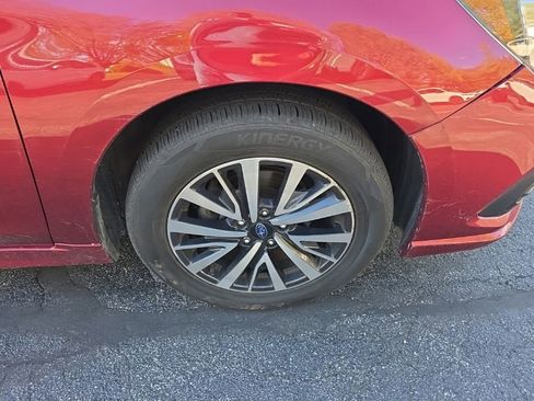 Used 2019 Subaru Legacy 2.5i Premium AWD/4WD image 10