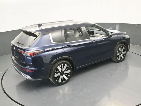 New 2025 Mitsubishi Outlander SEL image 63