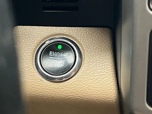 Used 2021 Ford F250 Lariat w/ Lariat Ultimate Package image 33