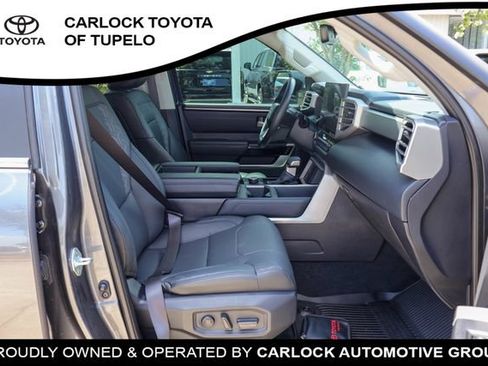Used 2024 Toyota Tundra Limited AWD/4WD image 11