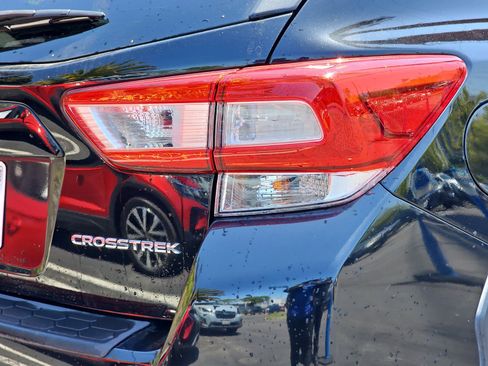 Used 2018 Subaru Crosstrek 2.0i Limited image 11